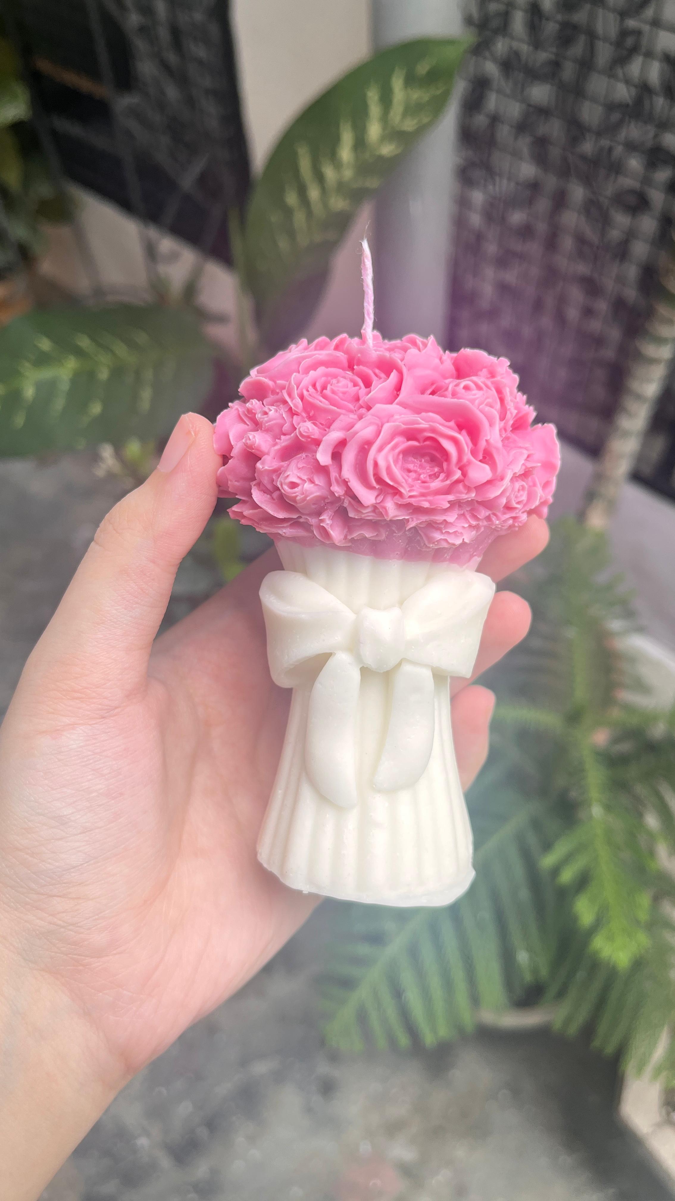 Rose Bouquet Candle